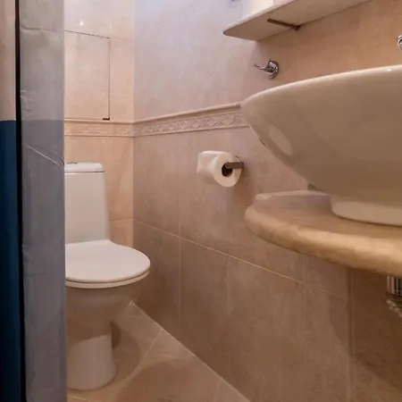 Refurbished Studios, Mountain View Balconies, Minutes From Gondola Lejlighed *